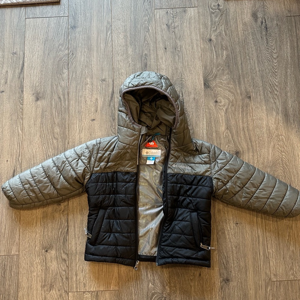 Kids XXS (3-5T) Columbia Omni-heat winter coat